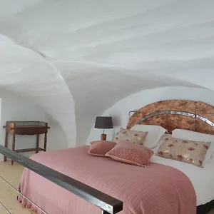 charme-et-authenticit-dans-une-ferme.fr-provencehotel.com/